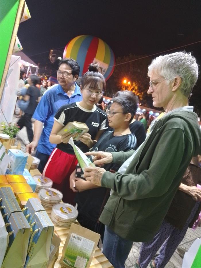 HUYỆN CHÂU THÀNH A THAM GIA NGÀY HỘI DU LỊCH TẠI TỈNH VĨNH LONG